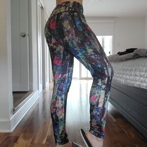 Danskin Now Activewear Multi Color Leggings